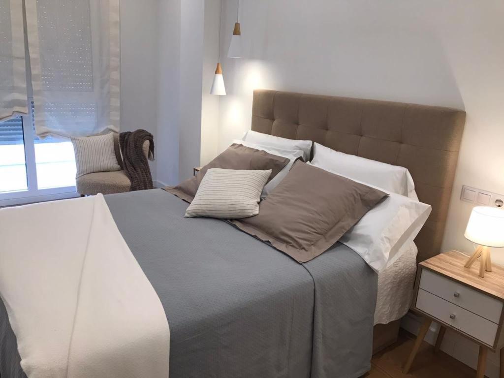 Apartamento Palacio Valdés, centro Avilés, con parking Exterior foto